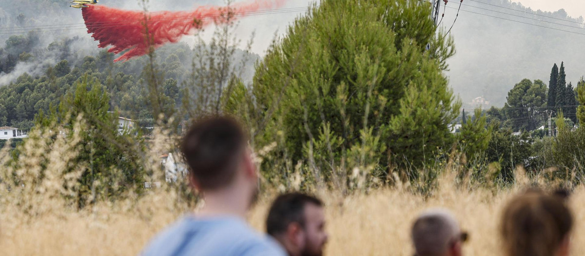 Imagen del incendio forestal de la Vall d'Uixó