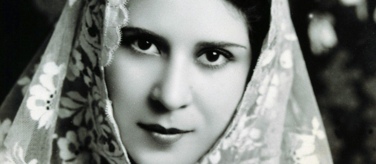 LA ARGENTINITA
ENCARNACION LOPEZ
BAILARINA ESPAÑOLA . BUENOS AIRES 1895 - 1945