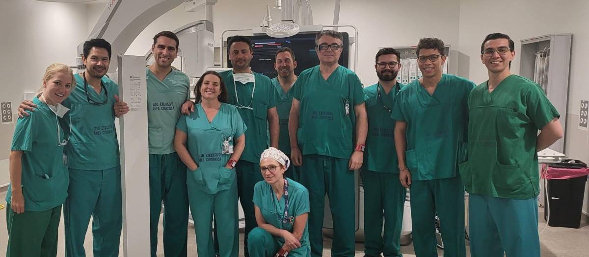 Imagen de los profesionales que realizaron una de las intervenciones.

XUNTA DE GALICIA / Europa Press
27/7/2026