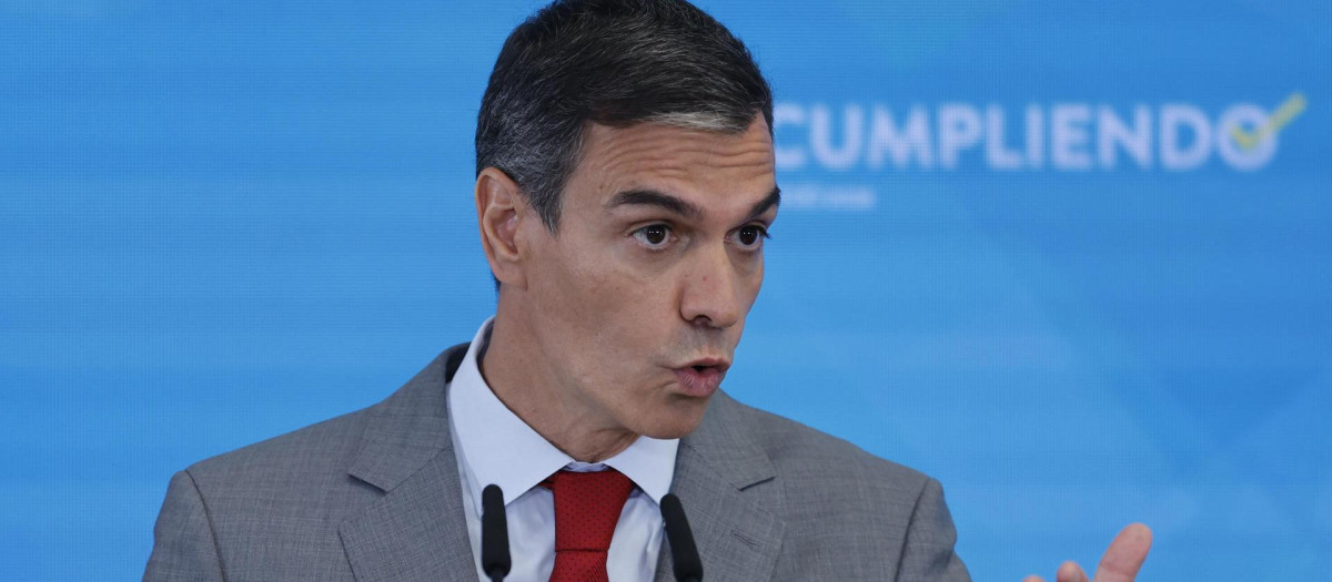 El presidente del Gobierno, Pedro Sánchez, hace balance este martes de un difícil curso político