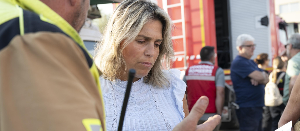 Marta Barrachina durante el quinto día del incendio de la Vall d'Uixó