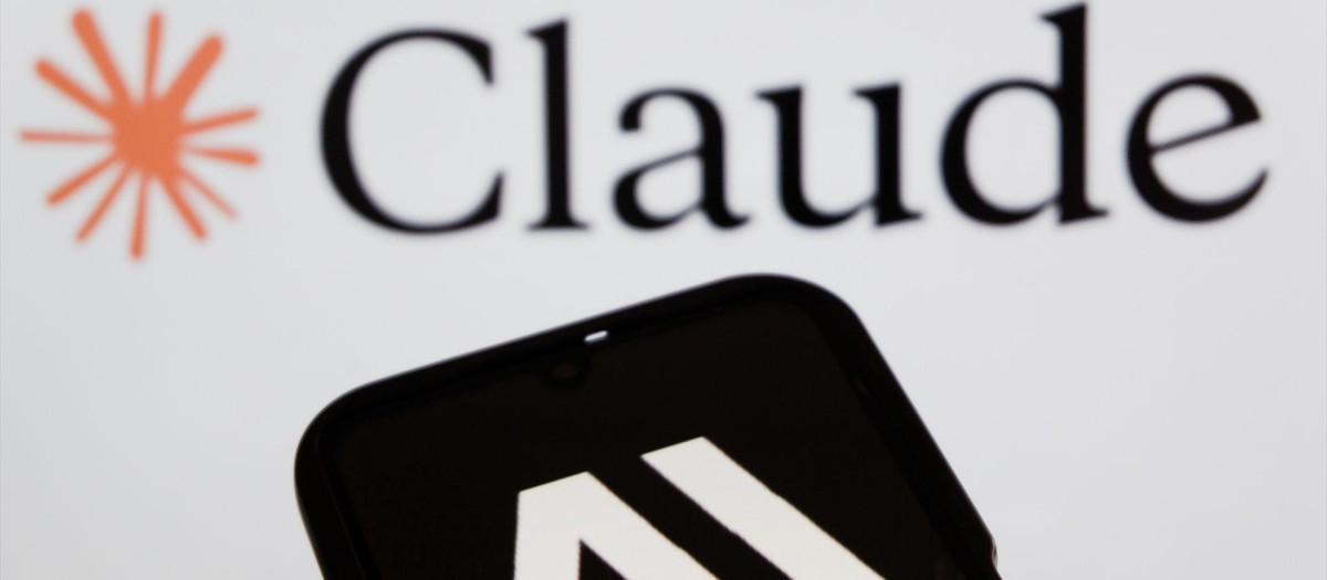 (Foto de ARCHIVO)
October 1, 2025, Bandung, West Java, Indonesia: In this photo illustration, The Anthropic logo is displayed on a smartphone with Claude AI logo in the background.

Europa Press/Contacto/Algi Febri Sugita
01/10/2025