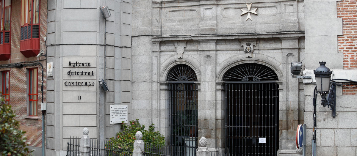 Fachada de la Iglesia Catedral Castrense