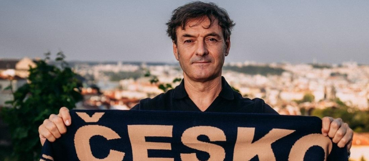 Santi Denia, nuevo seleccionador de la República Checa

REMITIDA / HANDOUT por FACR
Fotografía remitida a medios de comunicación exclusivamente para ilustrar la noticia a la que hace referencia la imagen, y citando la procedencia de la imagen en la firma
31/7/2026