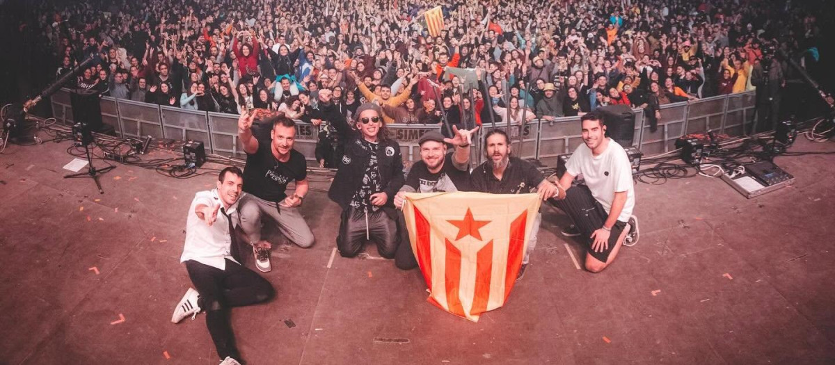 Imagen de archivo de un concierto del grupo Buhos.