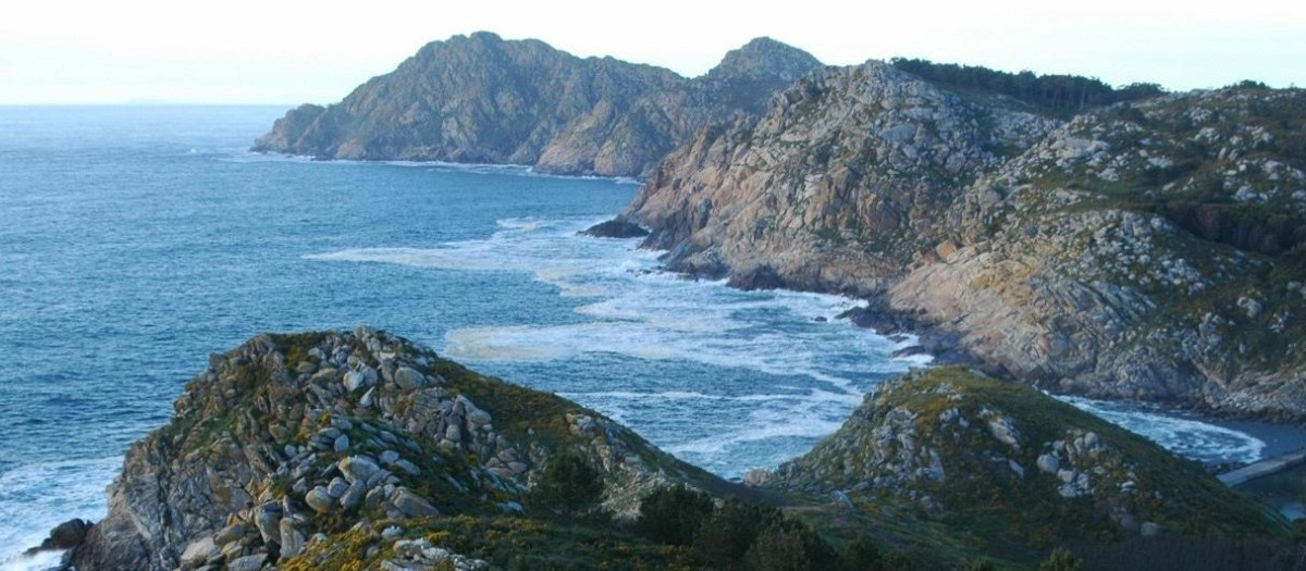 El mejor lugar de Galicia para ver el eclipse total de Sol del 12 de agosto: las Islas Atlánticas preparan un programa especial
