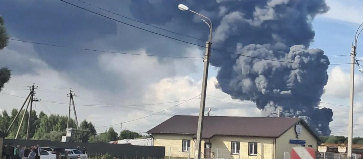 El incendio en el centro de Wildberries de 175.000 metros cuadrados en la región de Vladímir, en Rusia