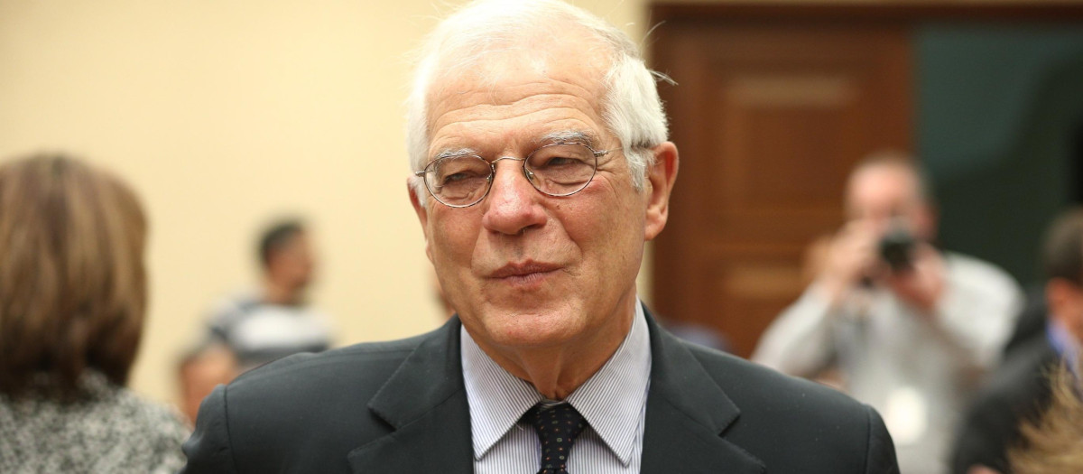 Borrell se reúne este martes en Madrid con los alcaldes del Campo de Gibraltar para abordar el Brexit