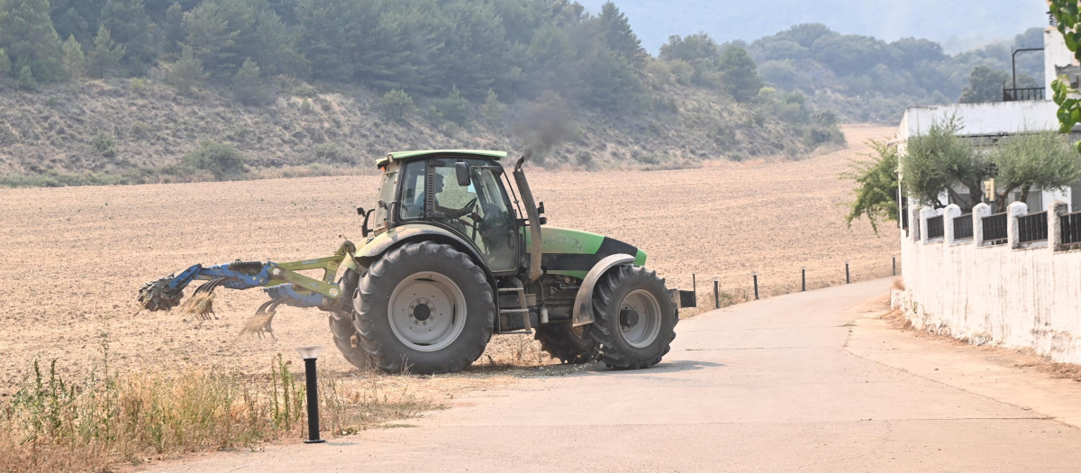 Un tractor en España