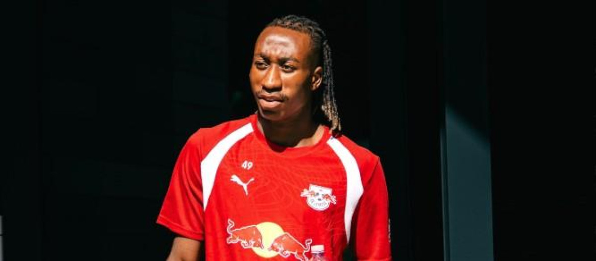 Yan Diomande se incorporó a la pretemporada del Leipzig