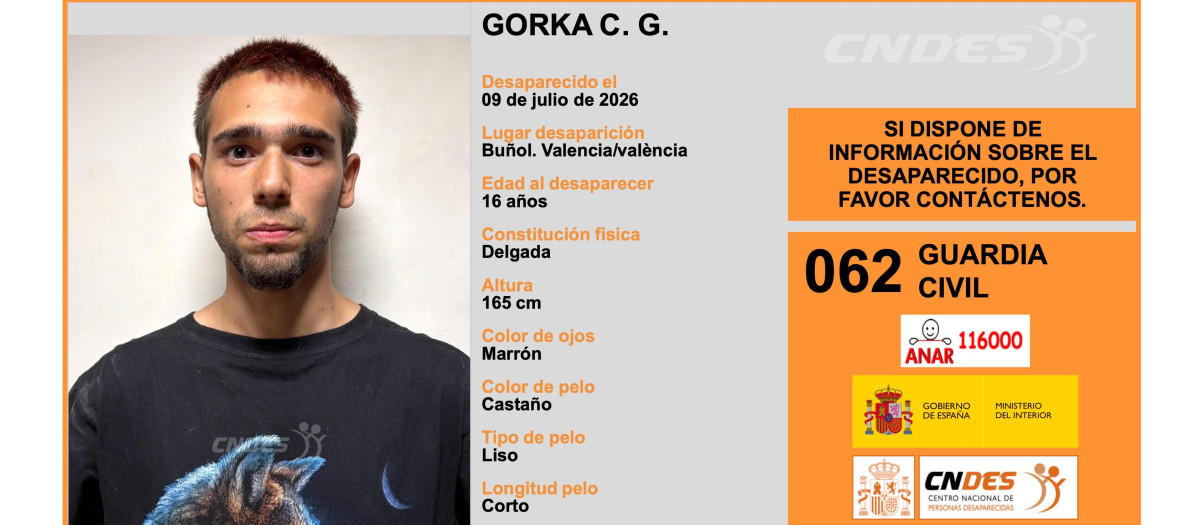 Imagen del cartel de Gorka con sus datos el día de su desaparición