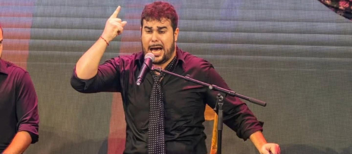 Adrián Lomas