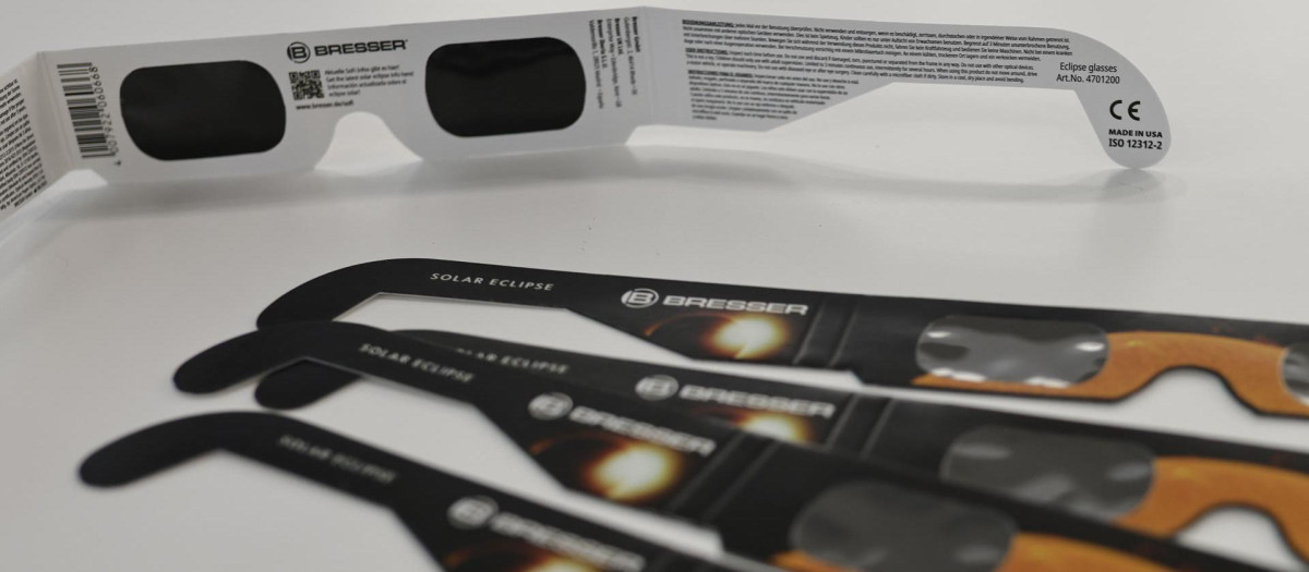 Gafas homologadas para ver el eclipse.