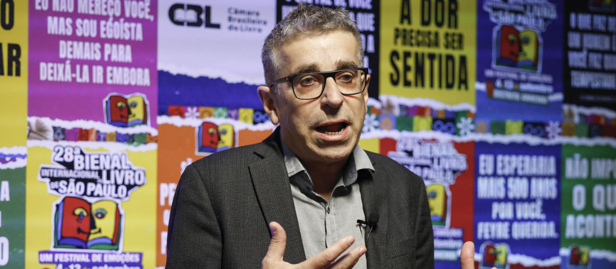 El secretario de Estado de Cultura de España, Jordi Martí, en la Bienal del libro de Sao Paulo