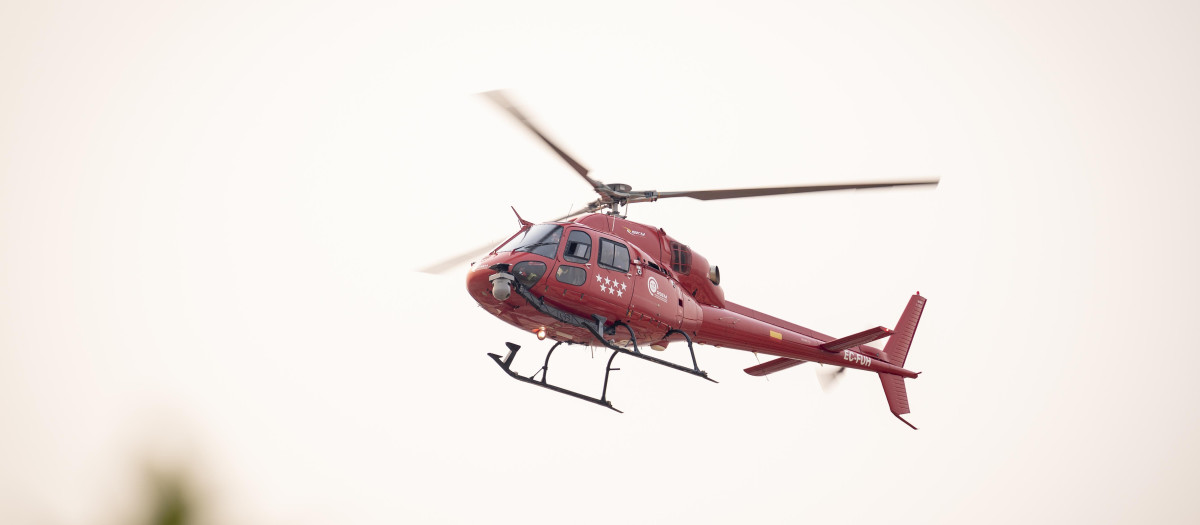 Helicóptero de Emergencias de la Comunidad de Madrid en una imagen de archivo