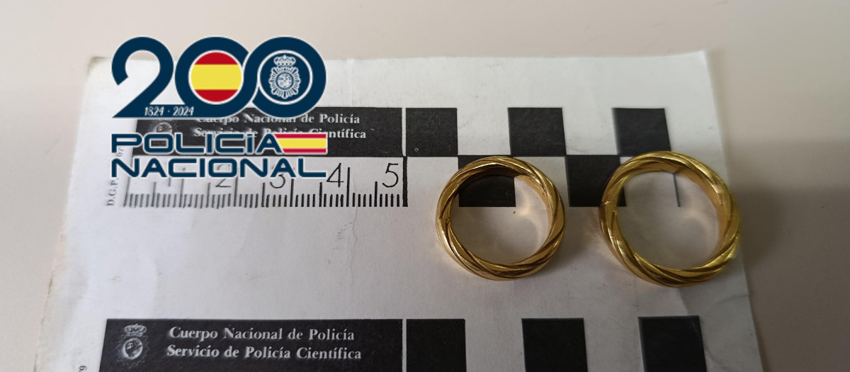 Joyas falsas incautadas al grupo que estafaba con la compraventa de oro en Elche