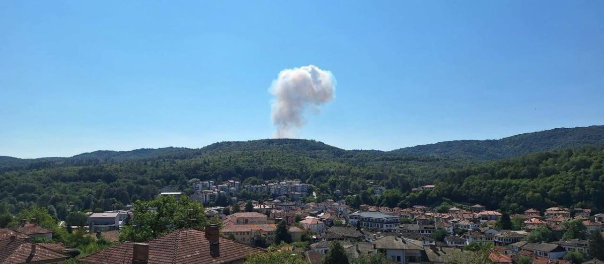 Explosión en el almacén EMCO en Bularia