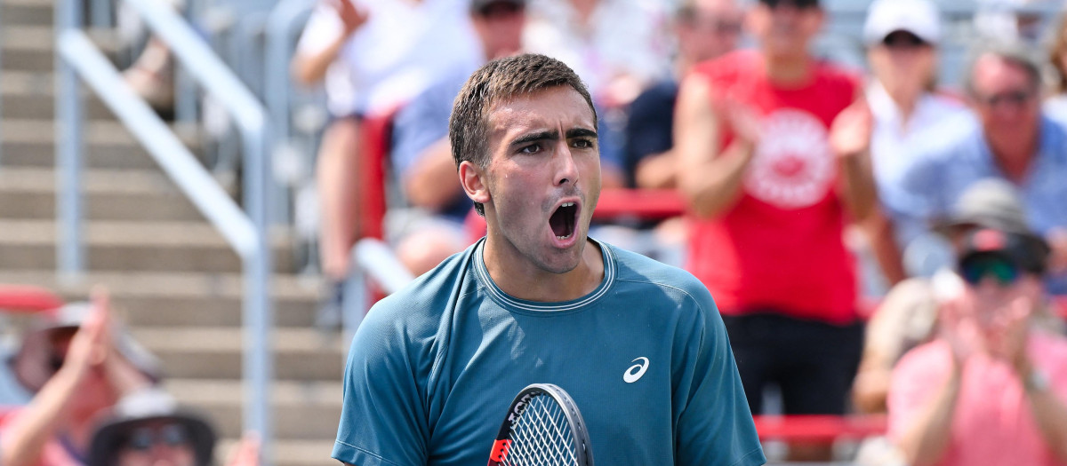 MONTREAL, CANADA - AUGUST 09: Daniel Merida of Spain celebrates match point against Tallon Griekspoor of Netherlands during their singles Round of 16 match on day eight of the ATP 1000 National Bank Open presented by Rogers at Stade IGA on August 9, 2026 in Montreal, Quebec, Canada.   Minas Panagiotakis/Getty Images/AFP (Photo by Minas Panagiotakis / GETTY IMAGES NORTH AMERICA / Getty Images via AFP)