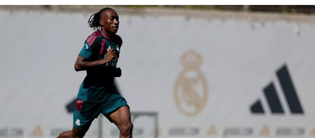 Yan Diomandé en su primer entrenamiento con el Real Madrid