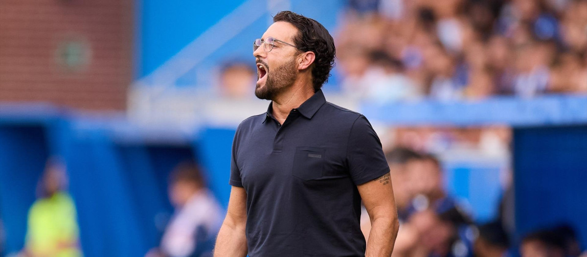 José Bordalás, en el estreno liguero del Getafe frente al Alavés en Mendizorroza