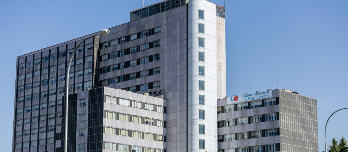 Fachada del Hospital La Paz