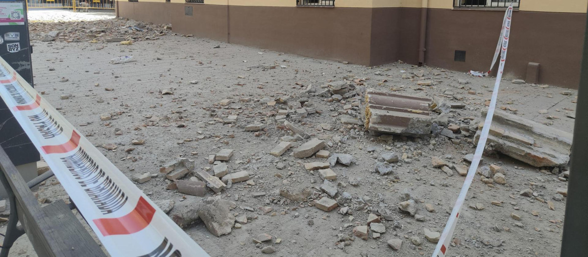 Imagen de los daños causados del terremoto en Granada ciudad registrado este martes