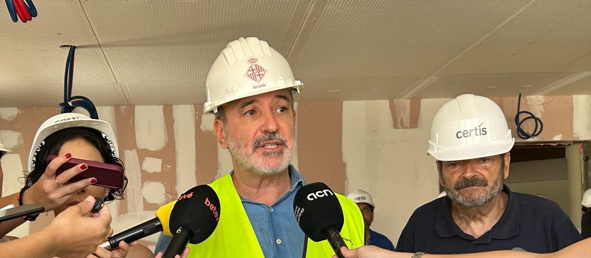 El alcalde de Barcelona, Jaume Collboni, en declaraciones a periodistas

EUROPA PRESS
19/8/2026
