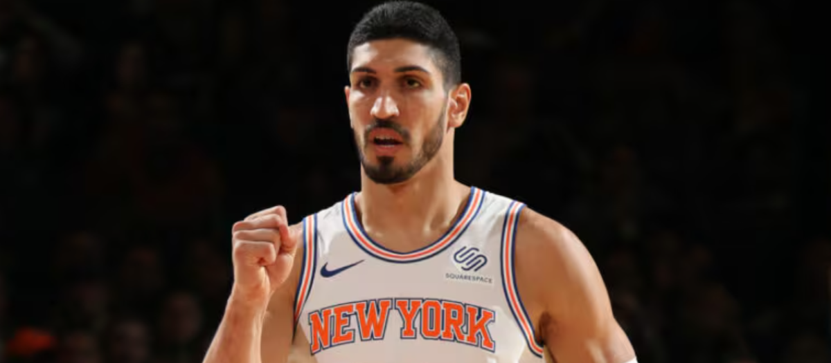 Enes Kanter, en un partido de la NBA cuando era jugador en activo