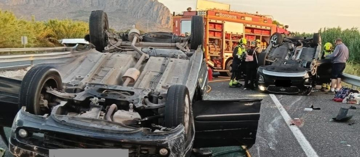 Vehículos que han colisionado en Ondara (Alicante)