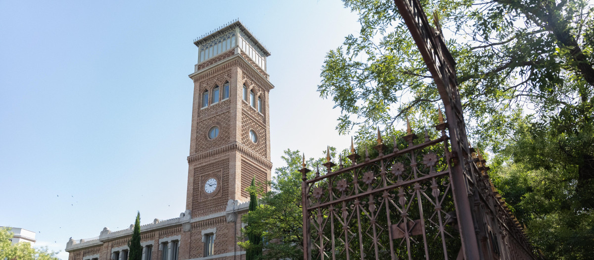 Fachada de Casa Árabe, a 8 de julio de 2026, en Madrid