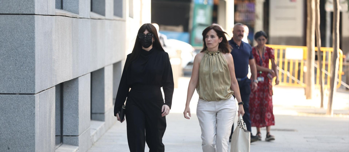 La expareja de José Luis Ábalos, Jéssica Rodríguez, a su llegada a la Audiencia Nacional