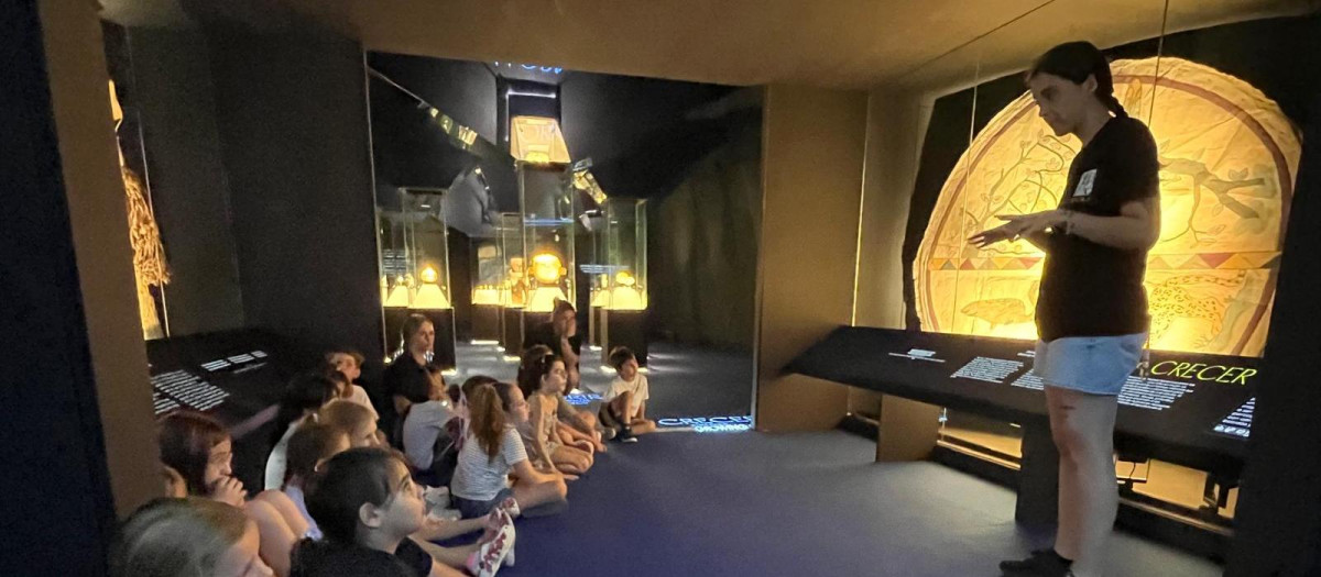Niños participantes en la escuela de verano del MARQ