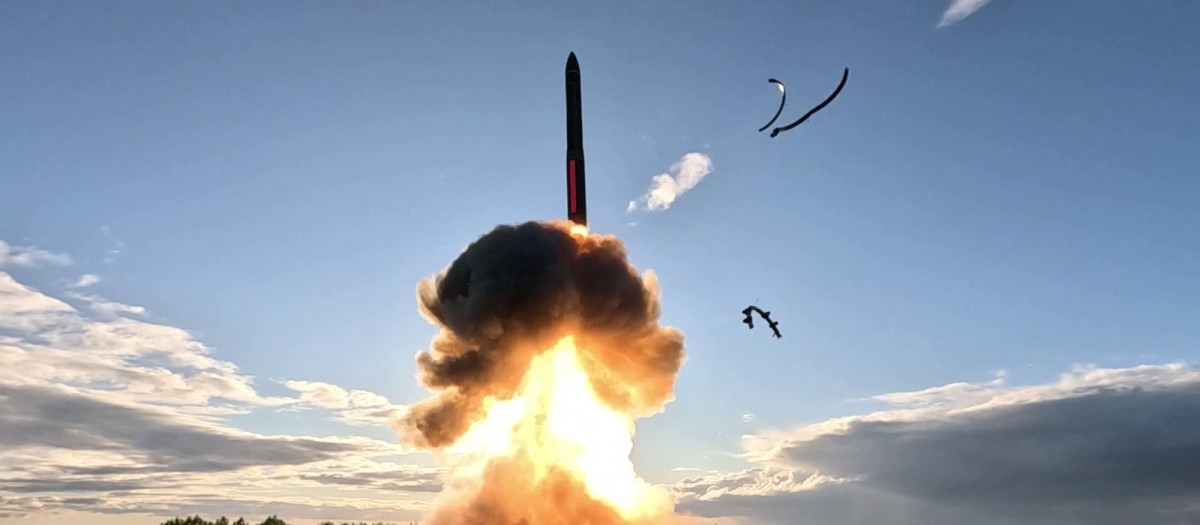 Lanzamiento de prueba de un misil balístico intercontinental en el cosmódromo de Plesetsk, en el norte de Rusia