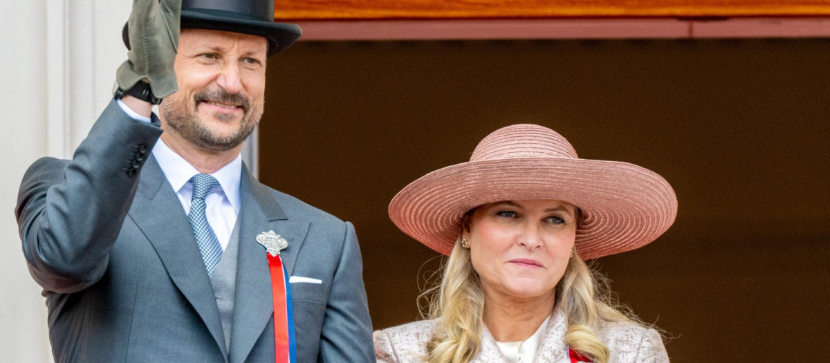 El nuevo Rey, Haakon VIII y Mette-Marit