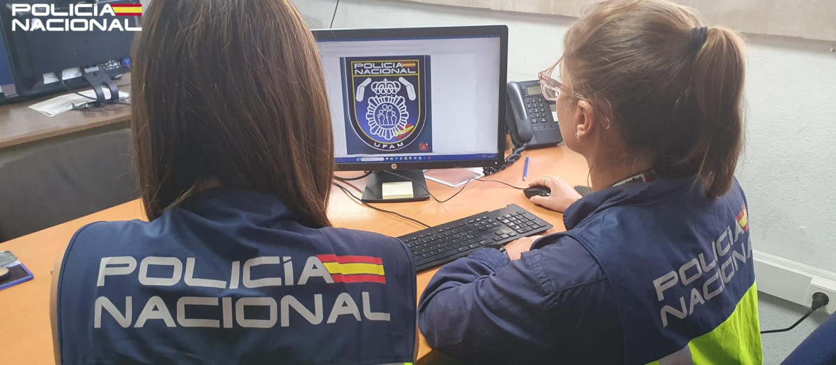 Dos agentes de Policía de la Jefatura de Palma