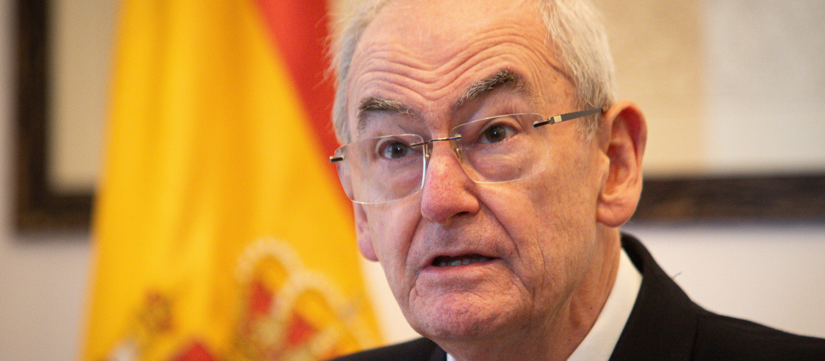 (El JEMAD (Jefe Estado Mayor de Defensa) Teodoro Esteban López Calderón