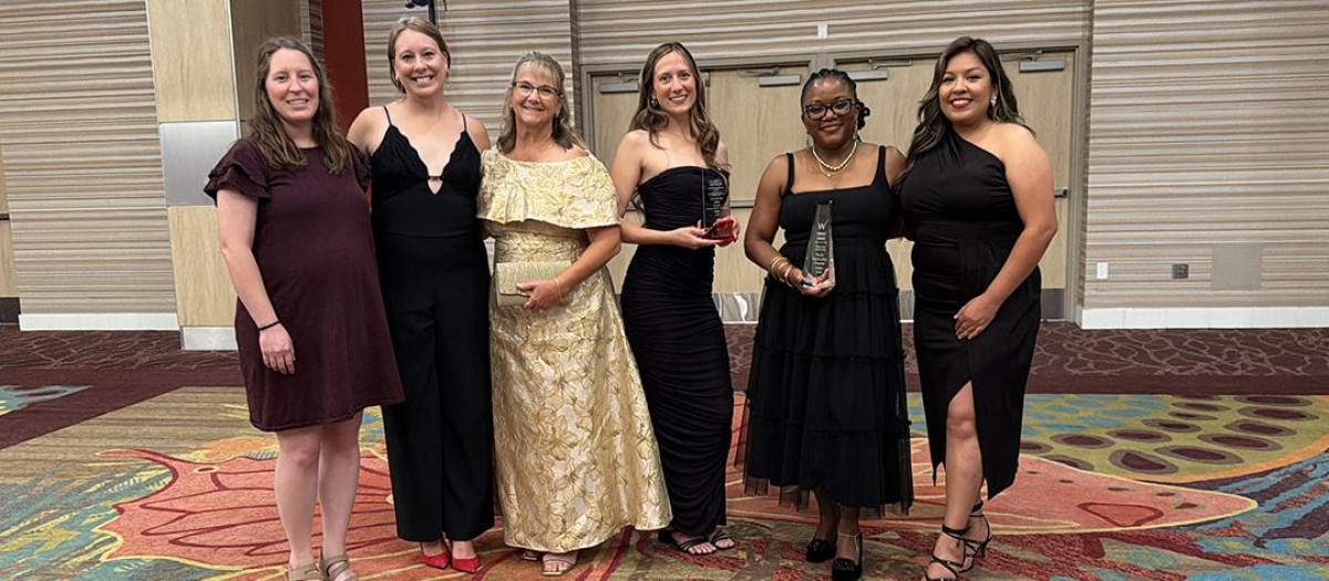 Turner ha recibido dos premios de la National Association of Women in Construction (NAWIC)