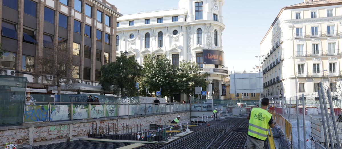 Obras de remodelación de la plaza de Jacinto Benavente y su entorno
