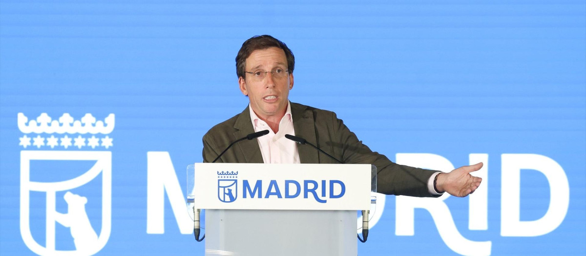 El alcalde de Madrid, José Luis Martínez-Almeida, ofrece una rueda de prensa tras presidir la reunión del equipo de Gobierno municipal