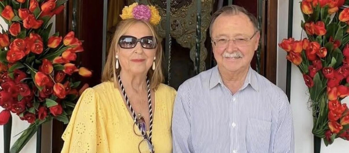 Juan José Vivas con su mujer