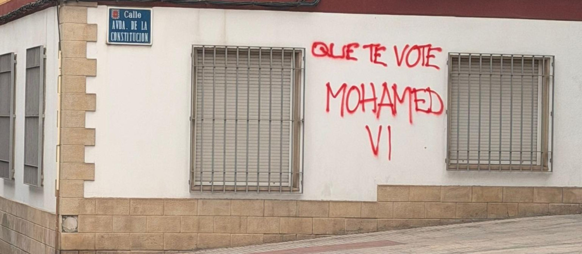 El ataque sufrido por la sede socialista en Úbeda.

REMITIDA / HANDOUT por PSOE JAÉN
Fotografía remitida a medios de comunicación exclusivamente para ilustrar la noticia a la que hace referencia la imagen, y citando la procedencia de la imagen en la firma
01/9/2026