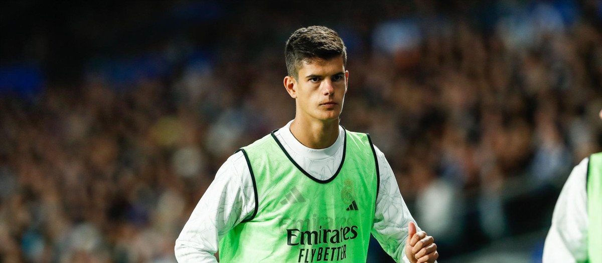 (Foto de ARCHIVO)
Chema Andres of Real Madrid warms up during the Spanish league, La Liga EA Sports, football match played between Real Sociedad and Real Madrid at Anoeta stadium on September 14, 2024, in San Sebastian, Spain.

Irina R. Hipolito / AFP7 / Europa Press
14/9/2024 ONLY FOR USE IN SPAIN
