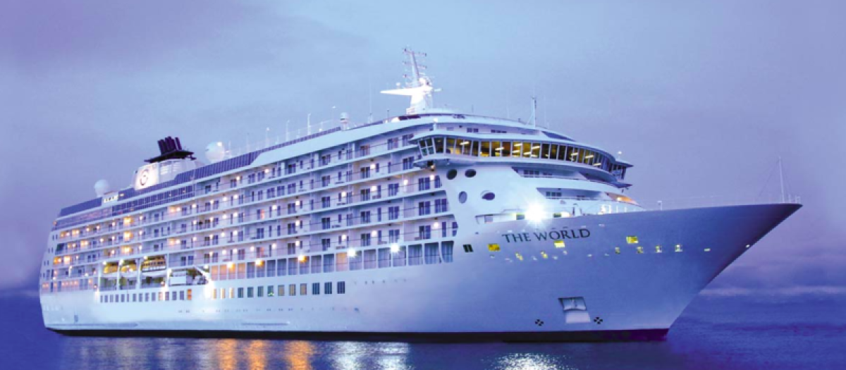 El exclusivo barco The World alberga lujosas residencias para millonarios