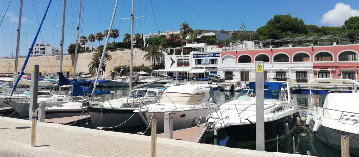 Puerto de Ciudadela (Menorca), en el que se producen rissagues de manera frecuente