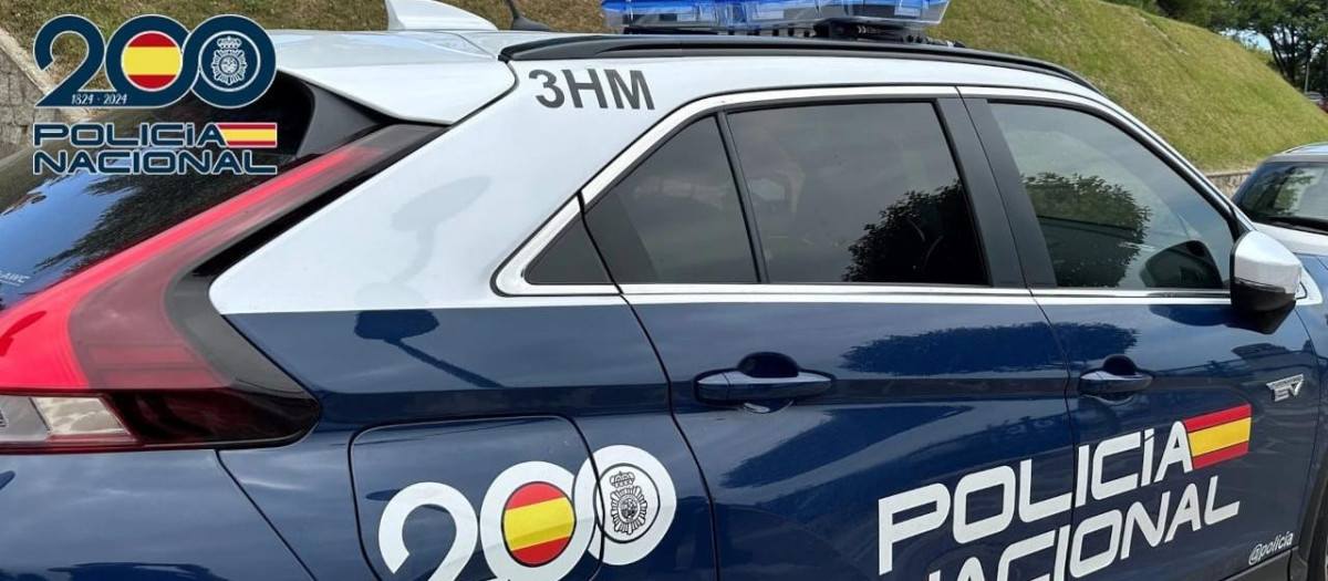 Imagen de archivo de un vehículo de la Policía Nacional

REMITIDA / HANDOUT por POLICÍA NACIONAL
Fotografía remitida a medios de comunicación exclusivamente para ilustrar la noticia a la que hace referencia la imagen, y citando la procedencia de la imagen en la firma
06/8/2026