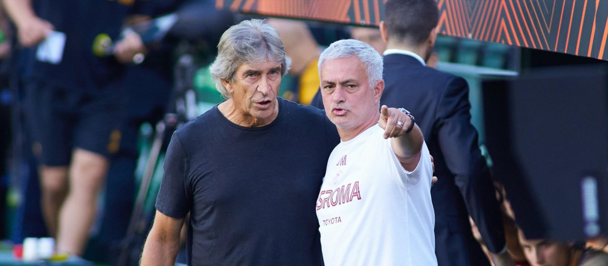 (Foto de ARCHIVO)
Jose Mourinho, head coach of AS Roma, talks to Manuel Pellegrini, head coach of Real Betis, during the UEFA Europa League, Group C, match between Real Betis and AS Roma at Benito Villamarin Stadium on October 13, 2022 in Sevilla, Spain.

Joaquin Corchero / AFP7 / Europa Press
13/10/2022 ONLY FOR USE IN SPAIN