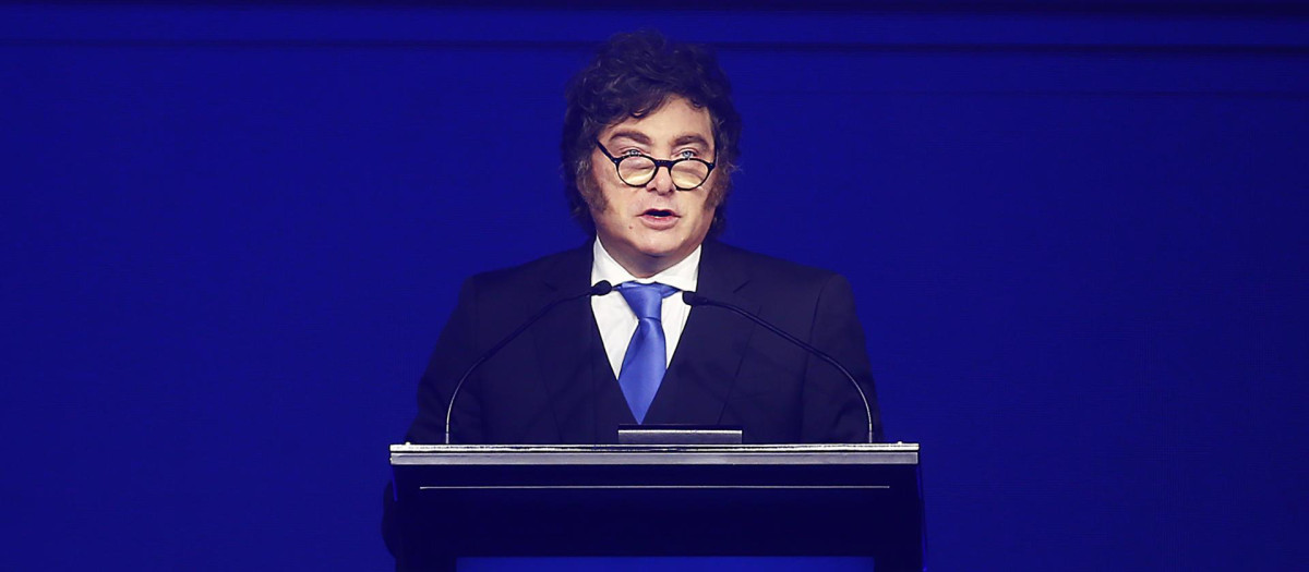 El presidente de Argentina, Javier Milei, habla durante el V Encuentro Regional del Foro Madrid,