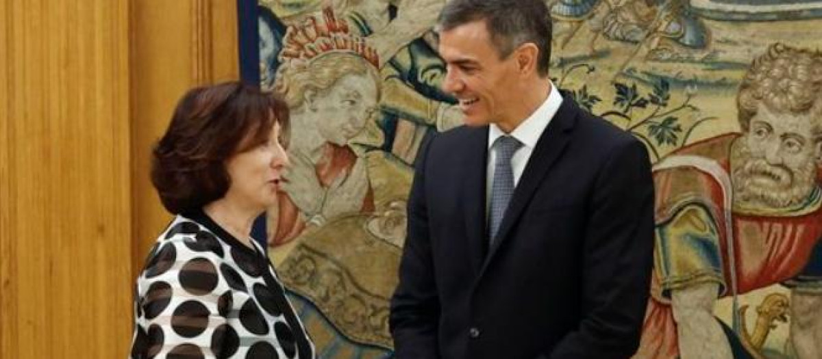 La fiscal general Teresa Peramato con el presidente del Gobierno, Pedro Sánchez