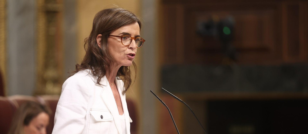 La vicesecretaria de Organización del PP, Carmen Fúnez, interviene durante una sesión plenaria en el Congreso de los Diputados, a 27 de mayo de 2026.