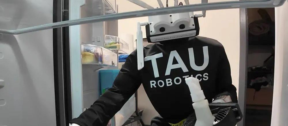 Fotografía tomada de la página oficial de Tau Robotics que muestra un robot de limpieza de una empresa de robótica que ha comenzado a implementar en San Francisco